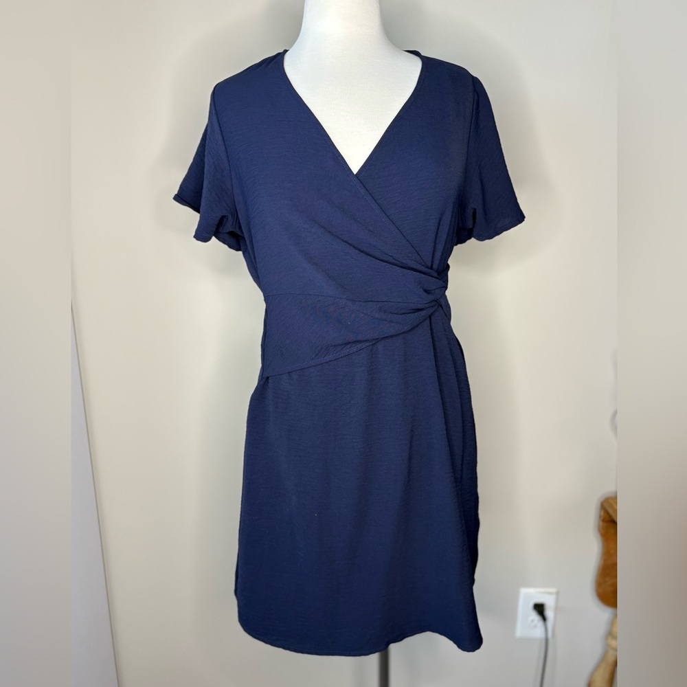 Gilli Blue Knot Midi Dress